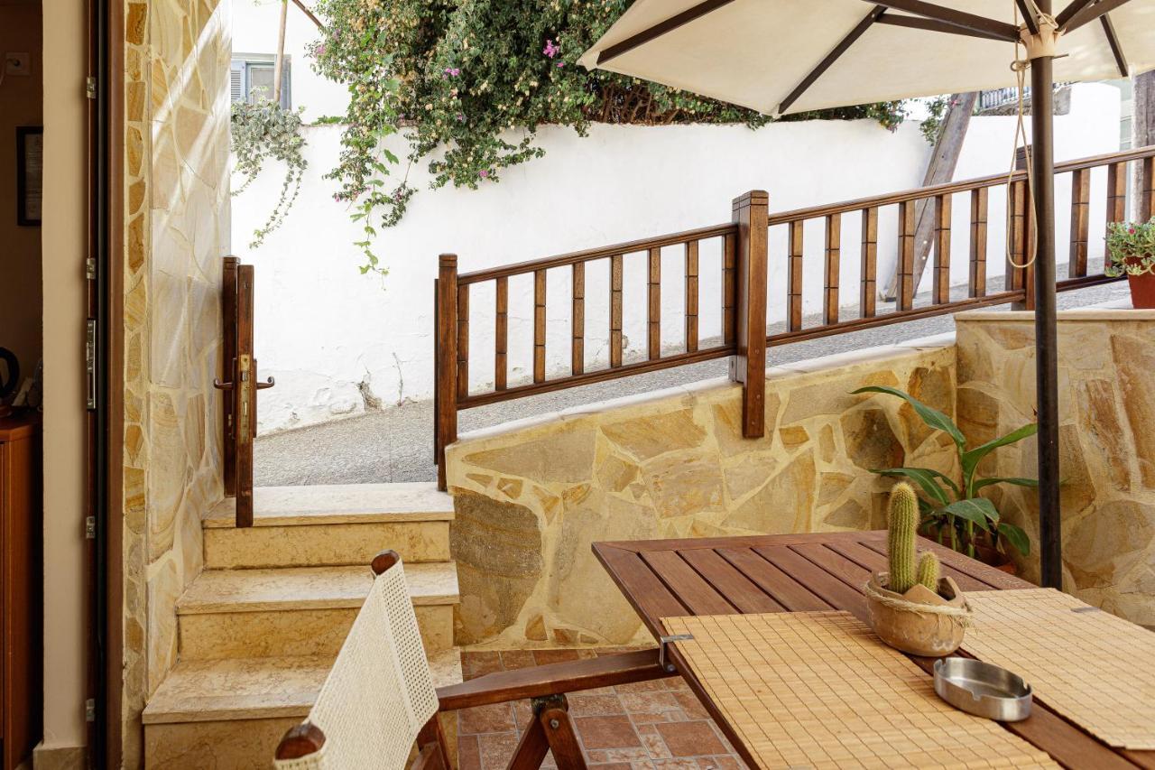 Pension Lucy Πάνορμος Εξωτερικό φωτογραφία